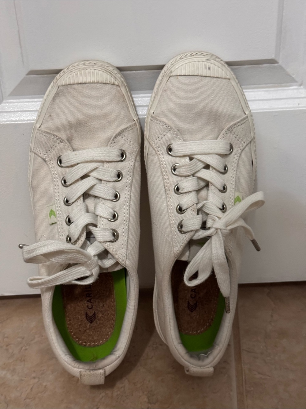 Cariuma Canvas Lace-Up Sneakers in Off-White